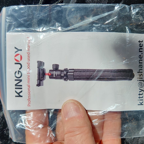 King joy professional mini tripod ☆ Bendy legs & Bluetooth remote ☆ Brand New ☆ - Picture 2 of 12